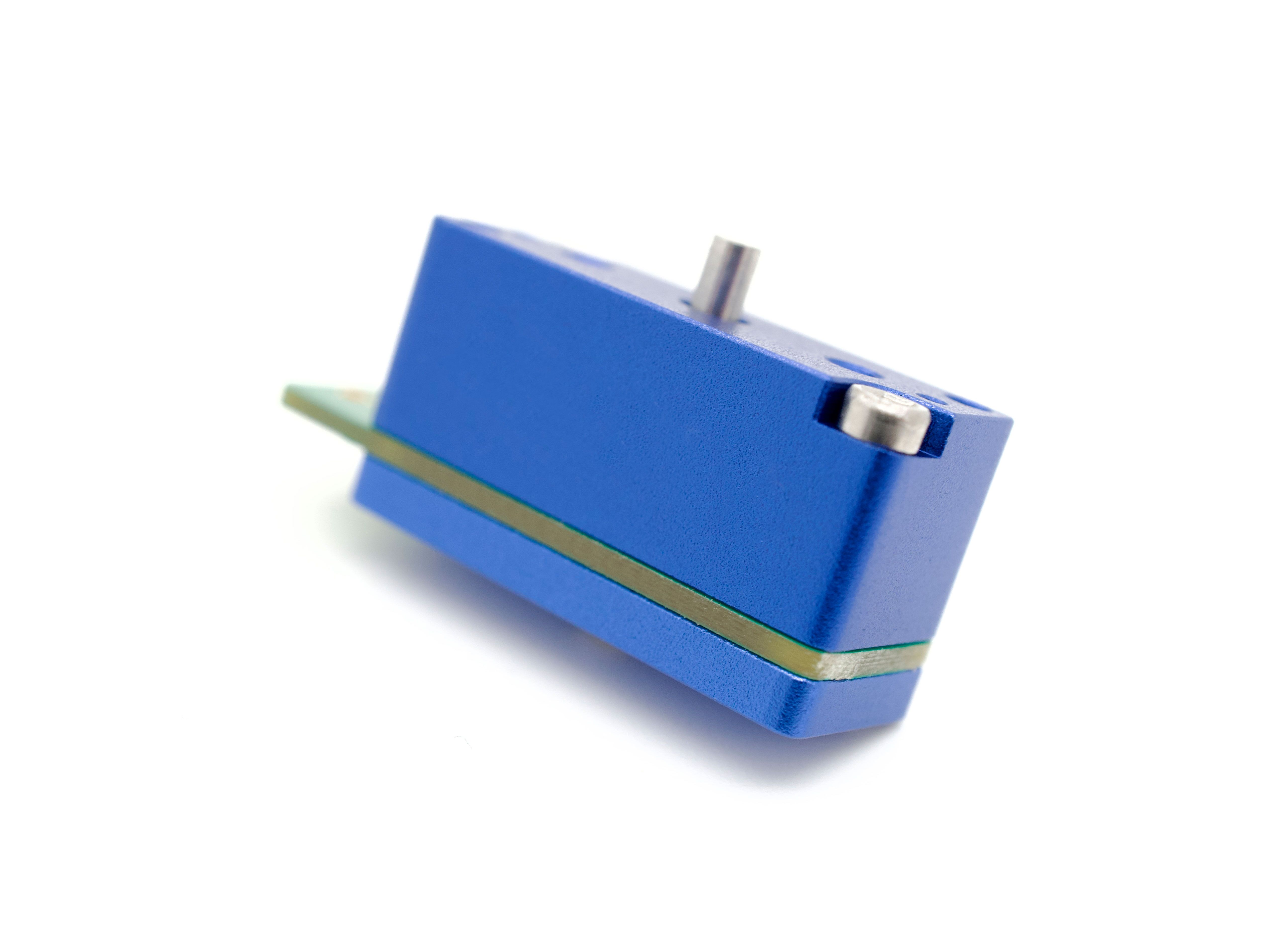 Miniature linear actuator with 2 mm stroke and 1 N - shape memory alloy